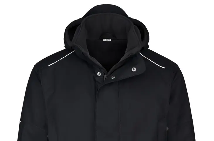 Winterparka in schwarz Bild eines Winterparkas in schwarz