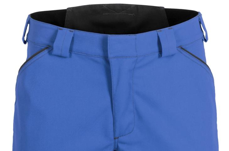 Shorts in royal-schwarz aus der Greybull 2.0. Kollektion