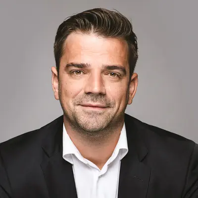 Christopher Beyer - 